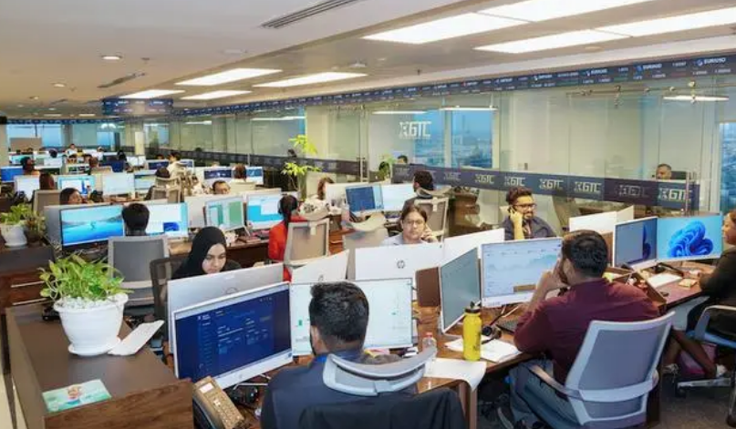 公司成立了多久？